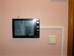 Монтаж цветного видеодомофона «Eplutus EP-2291» в квартиру жилого дома по ул.Профсоюзная.